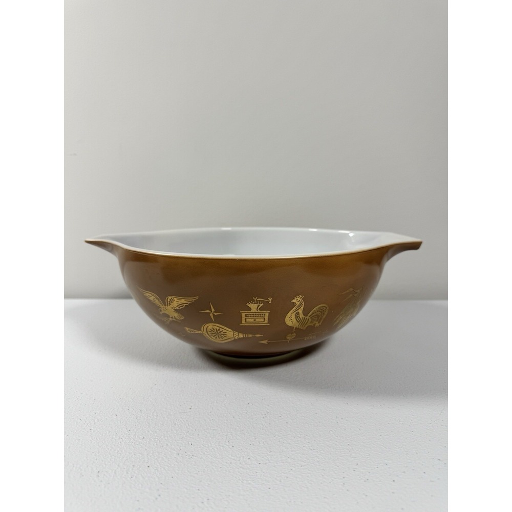 Vintage Pyrex 444 Early American Cinderella Mixing Bowl 4 Qt Brown Gold Cottage